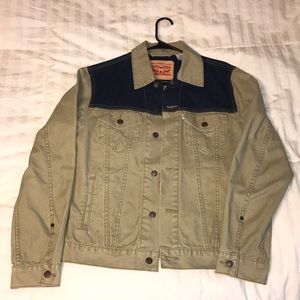 Two-tone Levi’s Denim Jacket